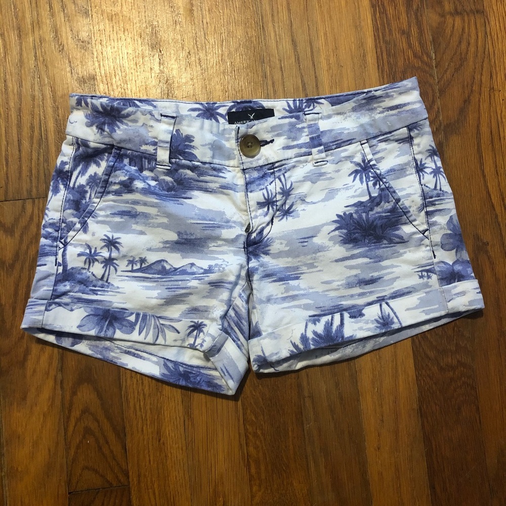 American Eagle Midi Shorts 00